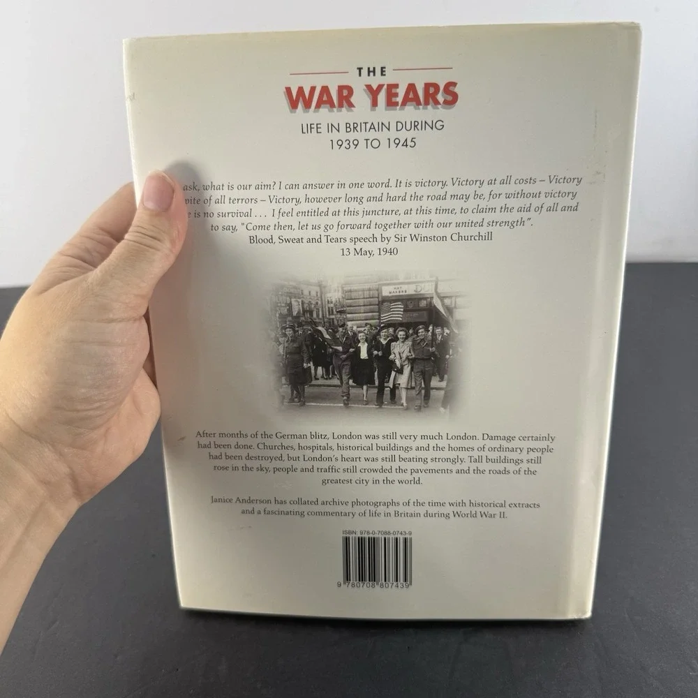 The War Years: Life in Britain During 1939-1945 by JANICE ANDERSON